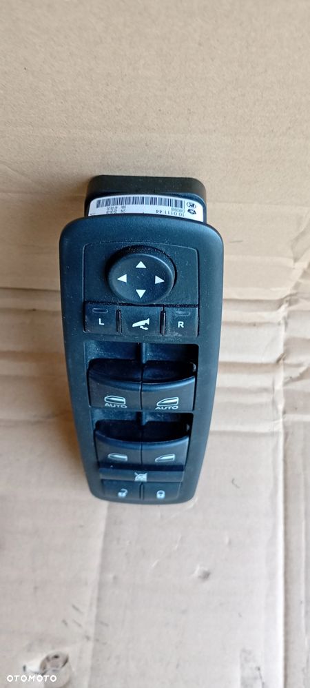 Przełącznik panel sterowania szyb lusterek Jeep Grand Cherokee IV WK2 68030826AC - 2