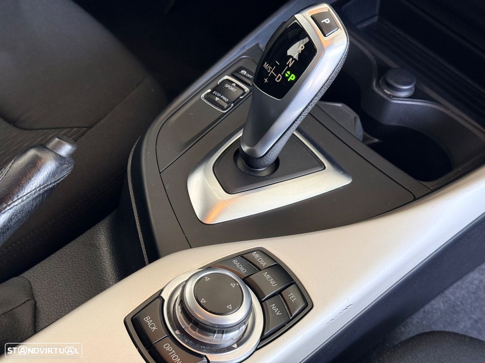 BMW 116 d Auto - 21