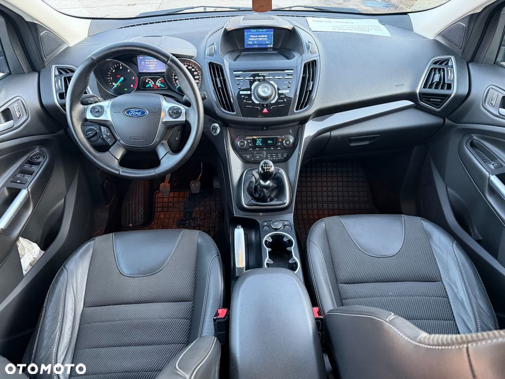 Ford Kuga 2.0 TDCi 2x4 Trend - 25