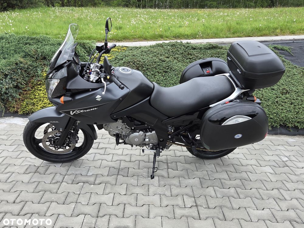 Suzuki V-STROM - 29