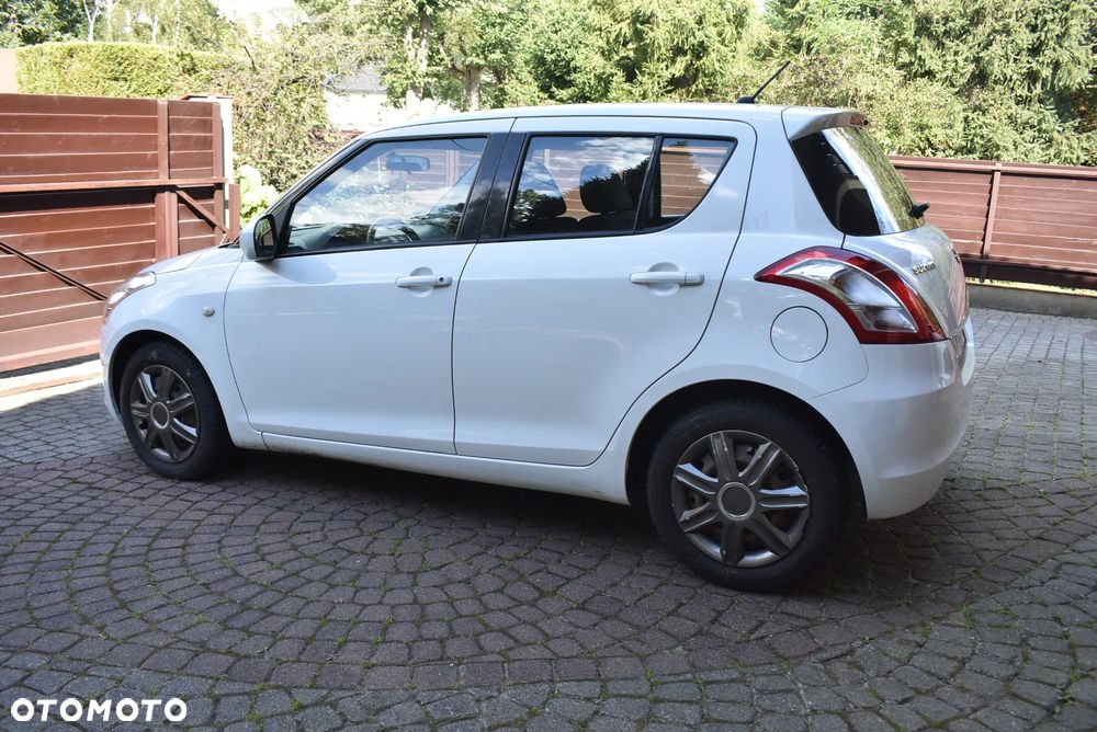 Suzuki Swift - 5