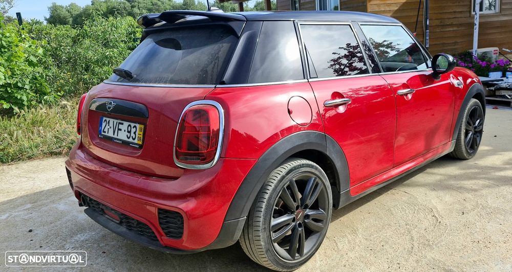 MINI 5 Portas Cooper D - 5