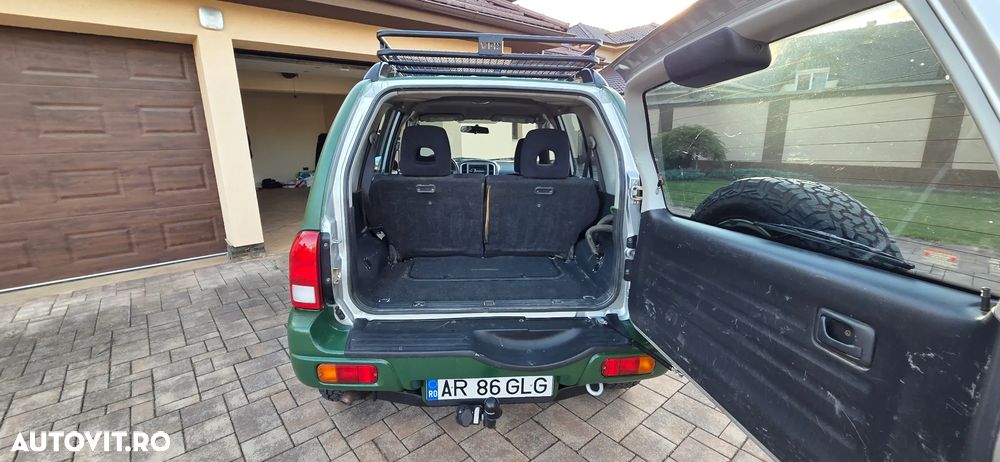 Suzuki Grand Vitara 2.0 Comfort Style - 6
