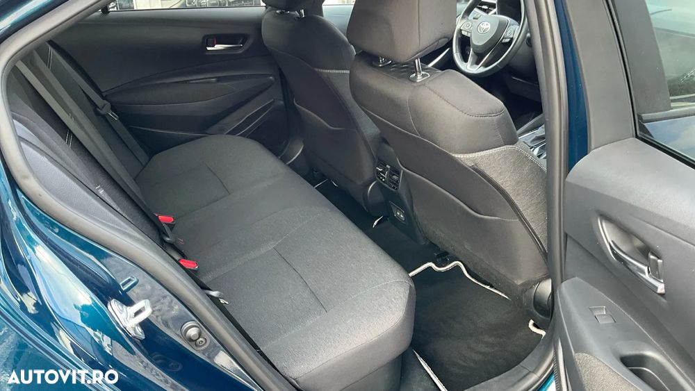 Toyota Corolla 1.8 HSD Dynamic - 7