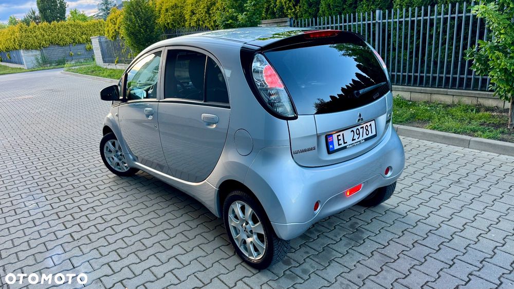 Mitsubishi i-MiEV Standard - 7