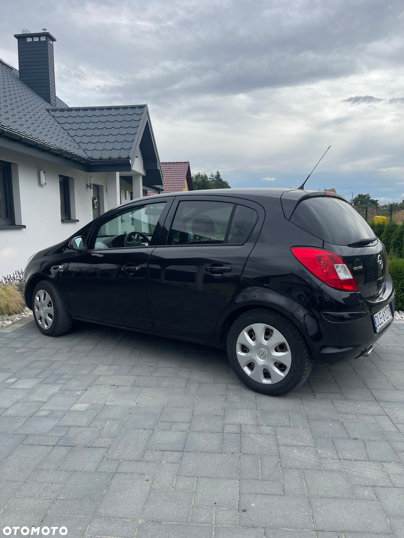 Opel Corsa 1.4 16V Satellite - 6