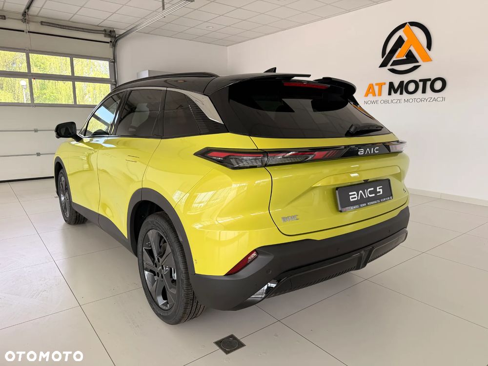 BAIC 5 - 2