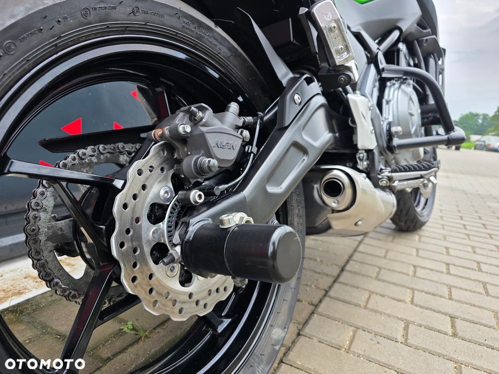 Kawasaki Z 650 - 21