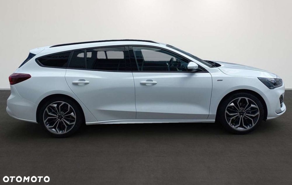 Ford Focus 1.0 EcoBoost mHEV ST-Line X - 6