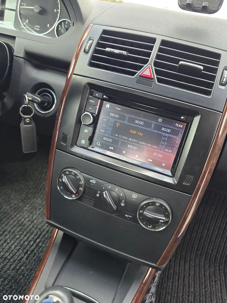Mercedes-Benz Klasa A 180 CDI Elegance - 5