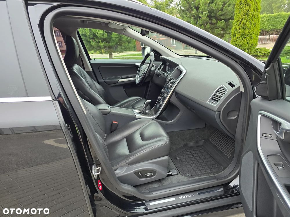 Volvo XC 60 D4 Drive-E Summum - 25