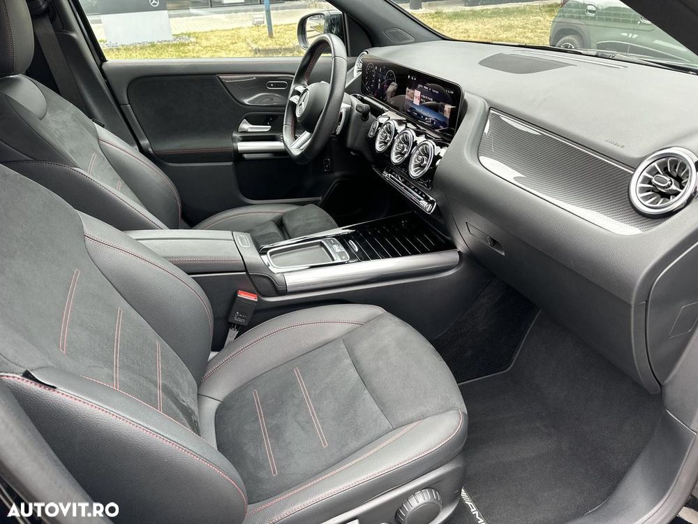 Mercedes-Benz GLA ver-200-d-aut- - 12