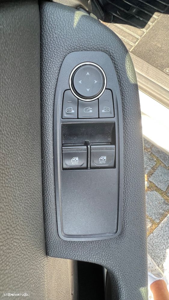 Renault Clio - 16