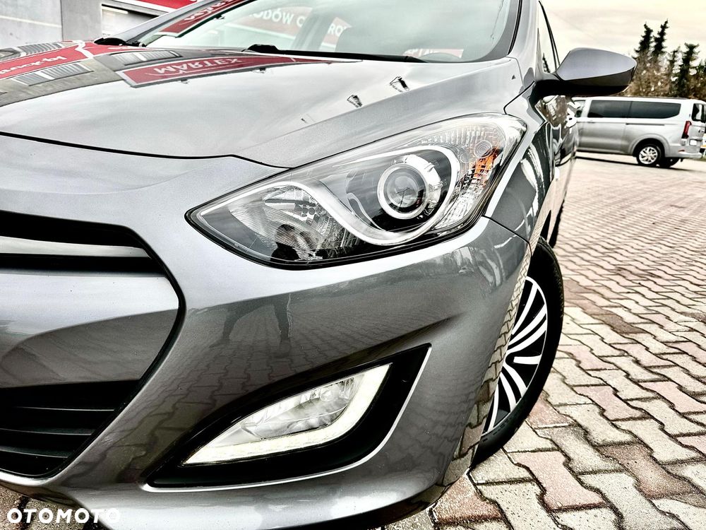 Hyundai i30 1.4 Premium - 30