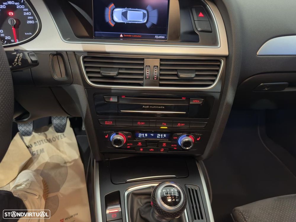 Audi A4 Avant 2.0 TDI DPF S line Sport Pack - 16