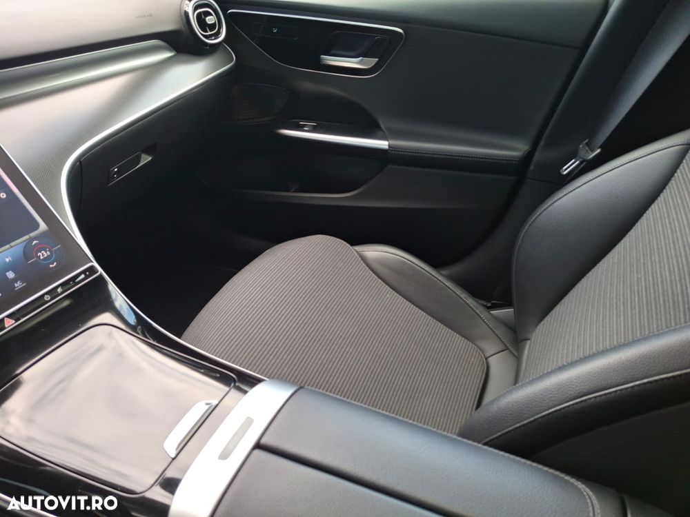 MERCEDES-BENZ C-Class 2022 — imagine 32