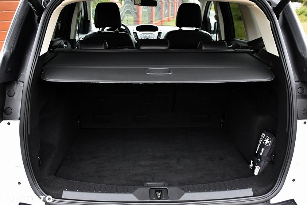 Ford Kuga 2.0 TDCi 4x4 Titanium - 26