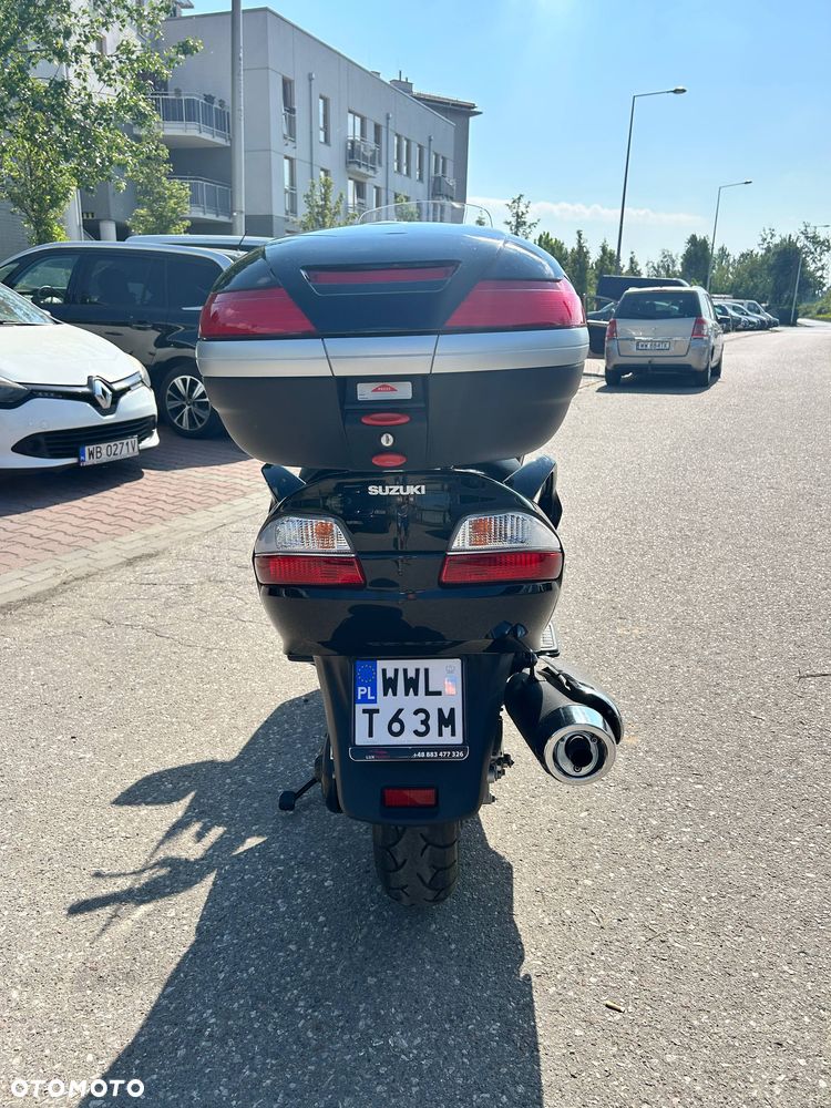 Suzuki Burgman - 7