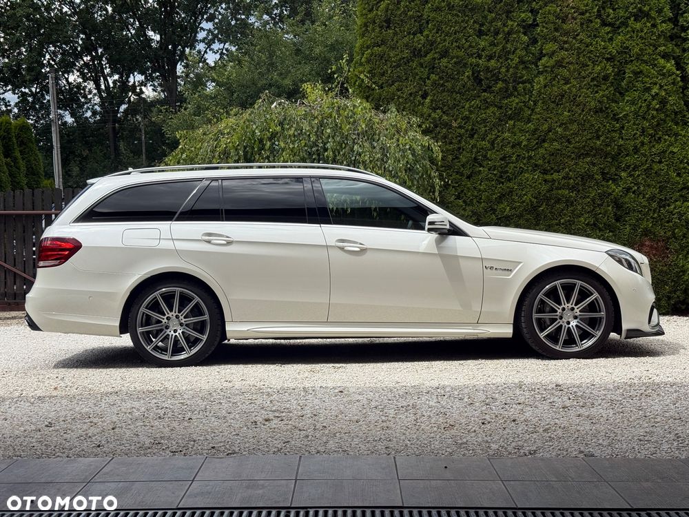 Mercedes-Benz Klasa E 63 AMG 4Matic AMG Speedshift MCT - 2