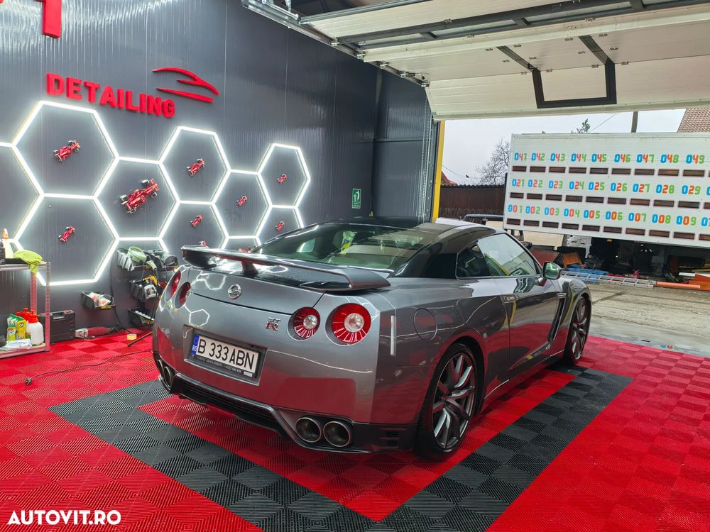 Nissan GT-R Black Edition - 29