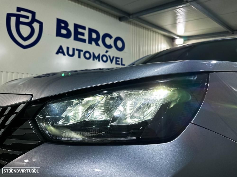 Peugeot 2008 Hybrid 145 e-DSC Allure - 14