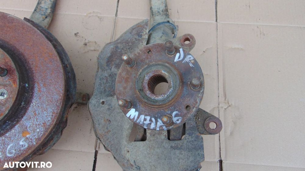 Fuzete stanga/dreapta Mazda 6 2.0 diesel an 2007 - 3