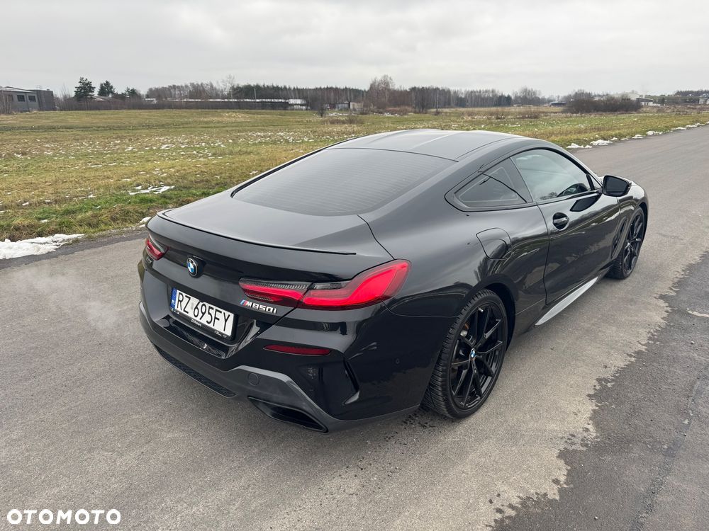 BMW Seria 8 - 8