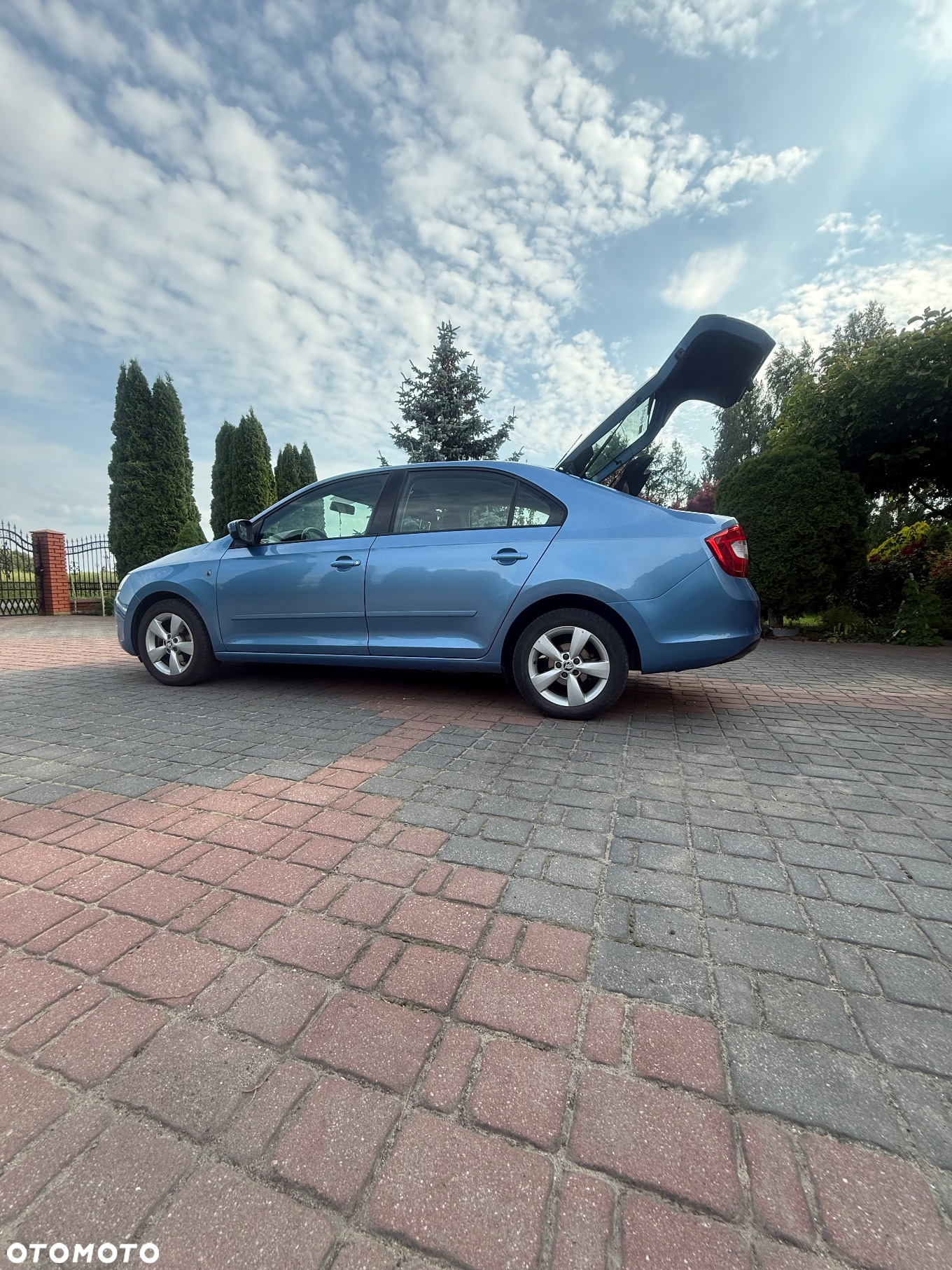 Skoda RAPID Spb 1.2 TSI Ambition Max - 15