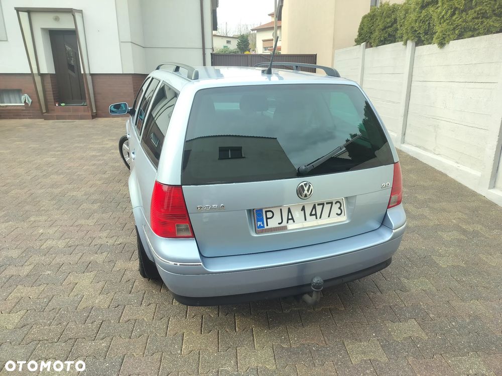 Volkswagen Bora Variant 2.0 - 4