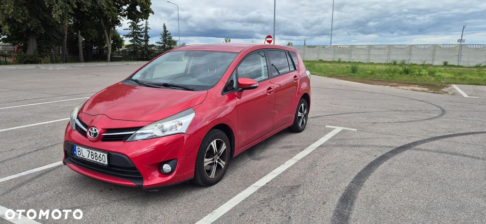 Toyota Verso 1.6 5-Sitzer - 1