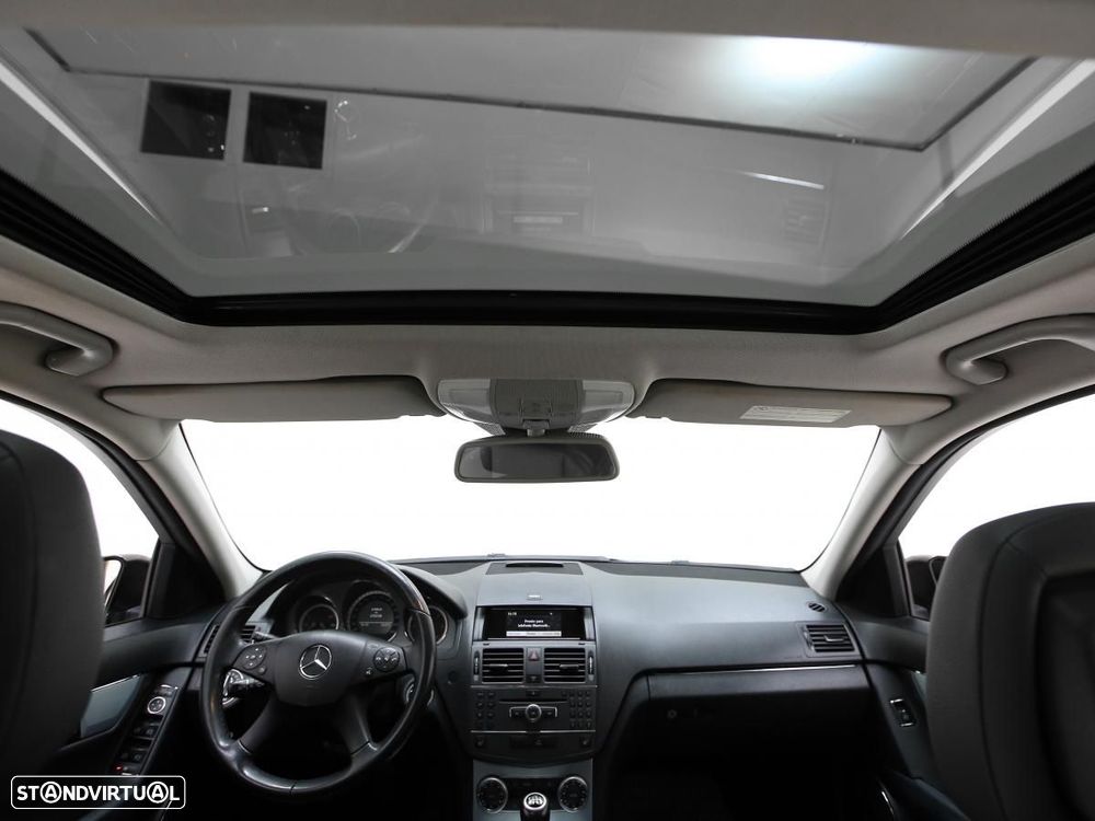 Mercedes-Benz C 200 - 7