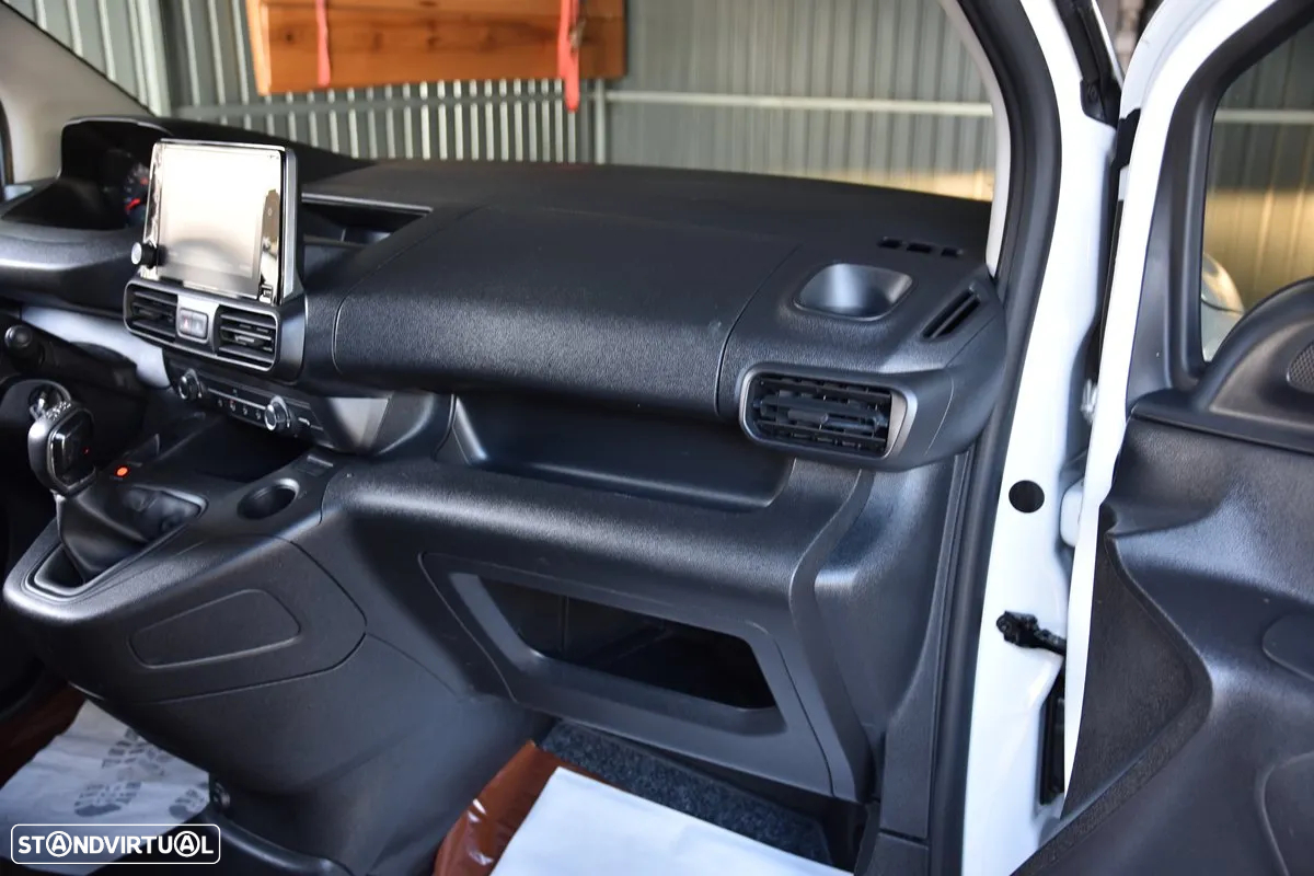 Peugeot Partner 1.5 BlueHdi Pre.St.Plus - 17