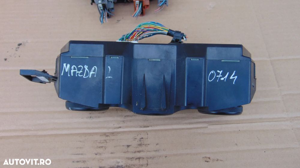 Panou comanda AC clima Mazda 2 an 2007-2014 cod DF7961190D - 3