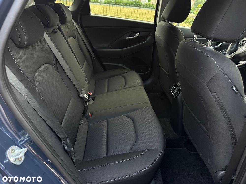 Hyundai i30 1.4 T-GDI YES - 18