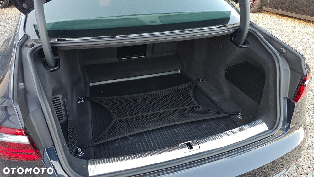 Audi S8 TFSI quattro tiptronic - 35
