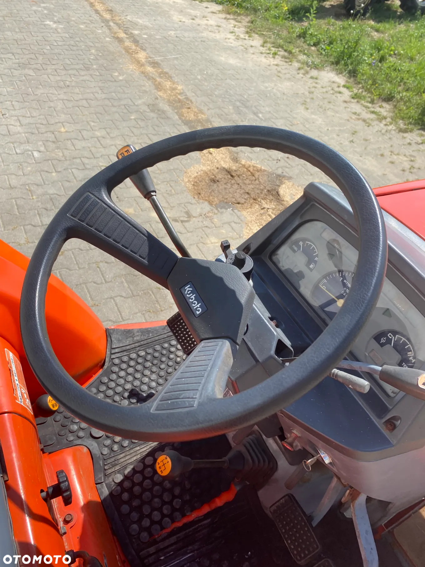 Kubota GL200 - 4