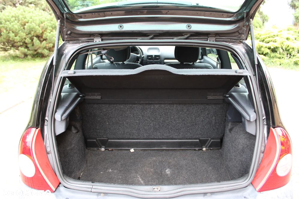 Renault Clio - 14