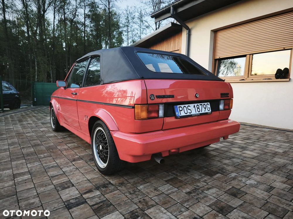 Volkswagen Golf - 4