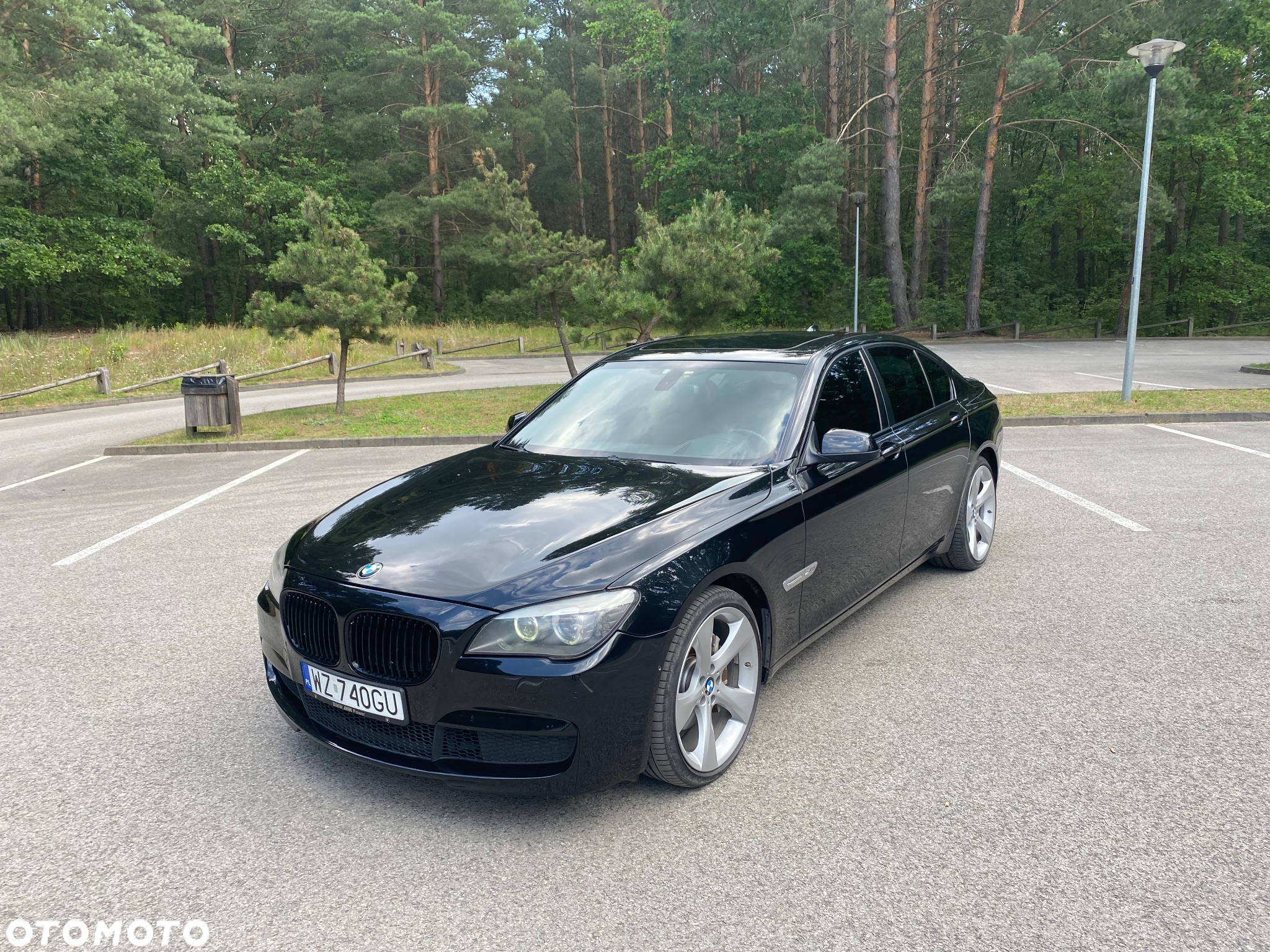 BMW Seria 7 740d xDrive - 2