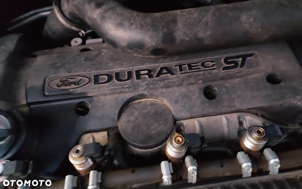 Ford Mondeo 2.5 Titanium - 17