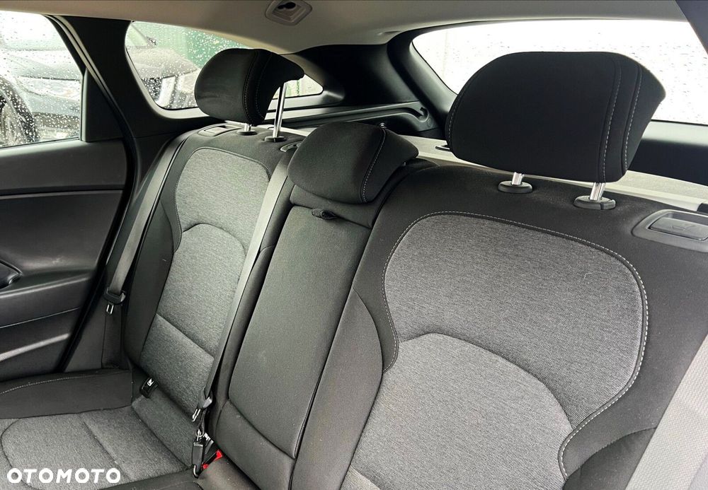 Hyundai i30 - 27