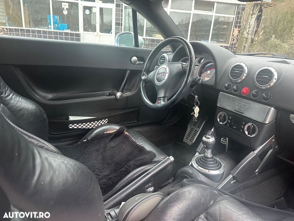 Audi TT 1.8 T - 6
