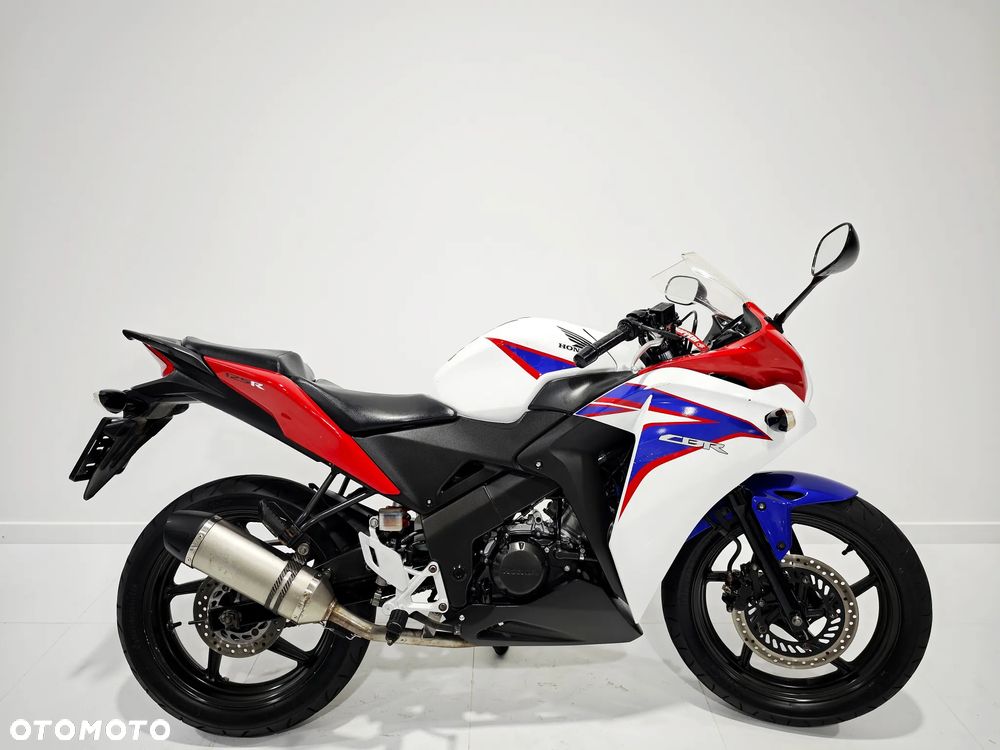 Honda CBR - 1