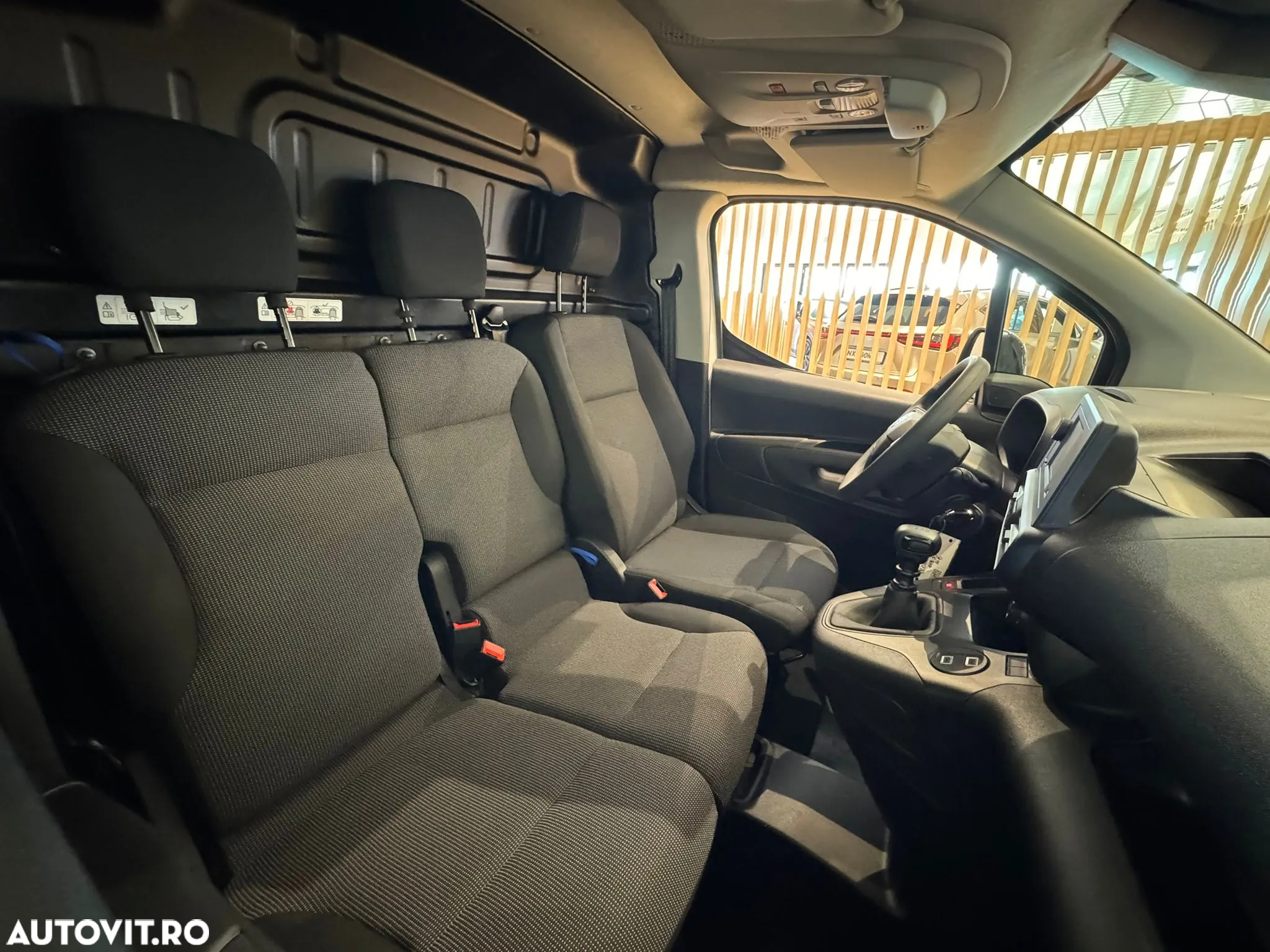 Toyota Proace City Verso 1.5 D-4D 102CP 5MT 4+1 L1H1 Comfort - 24