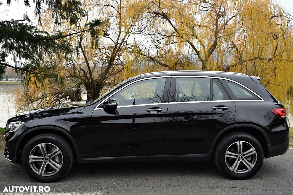 Mercedes-Benz GLC 300 e 4Matic 9G-TRONIC Edition AMG Line - 10