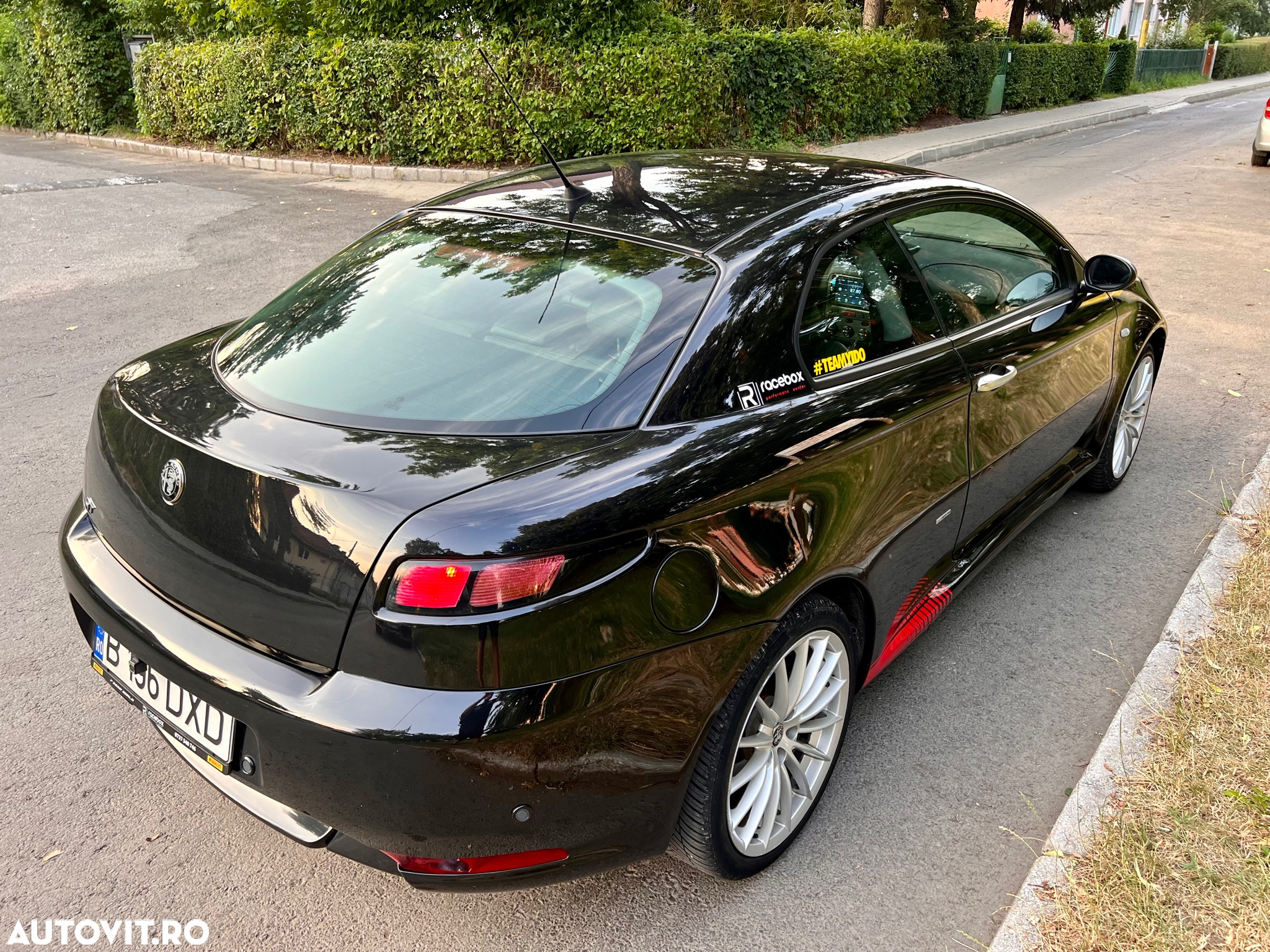 Alfa Romeo GT 1.9 Multijet Distinctive - 13