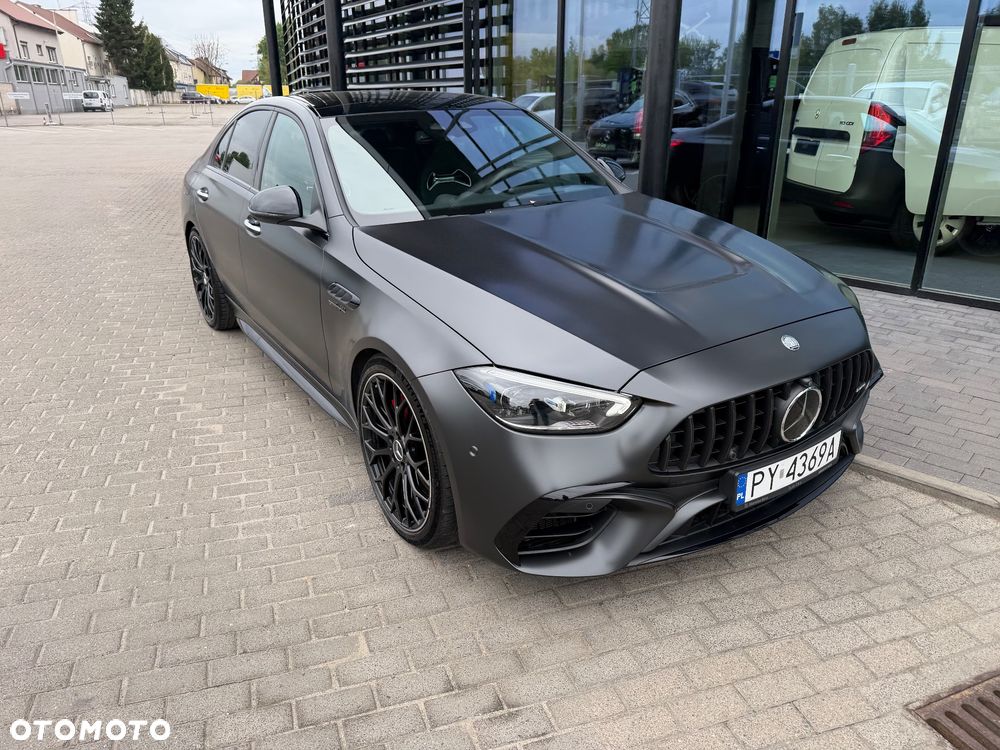 Mercedes-Benz Klasa C AMG 63 S E Performance PHEV 4-Matic - 3
