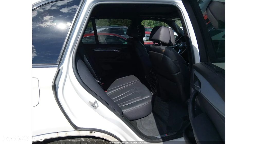 BMW X5 xDrive30d - 11