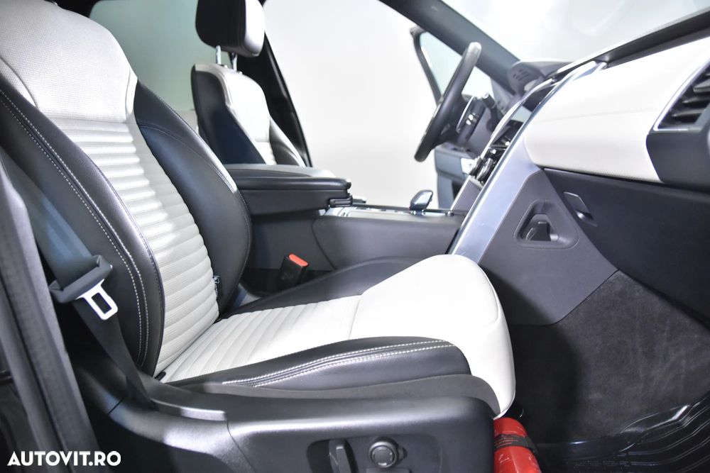 Land Rover Discovery 3.0 D250 MHEV - 11