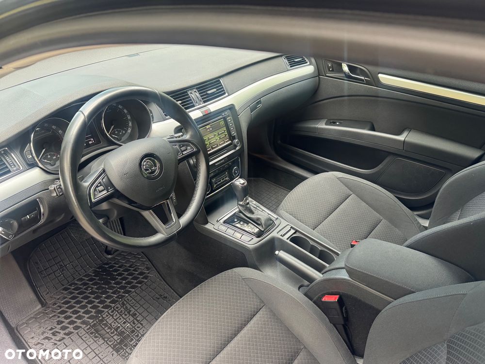 Skoda Superb 2.0 TDI Green tec 4x4 DSG Elegance - 13